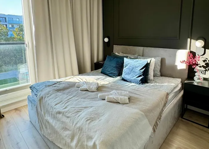 Wings&Dreams Apartments - Atlas Arena, Zoo, Lotnisko, Parking, Winda, Balkon